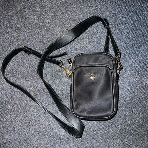 Michaels Kors Women’s Crossbody